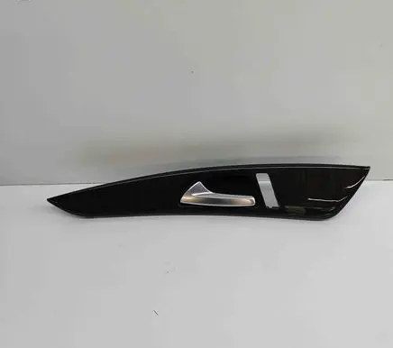 Mercedes-Benz CLS C218 X218 Front door card panel trim A2187600161 A2187205780
