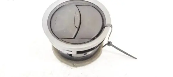Ford Fiesta Dash center air vent grill