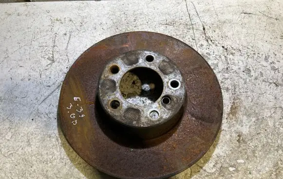 BMW 5 E39 Front brake disc