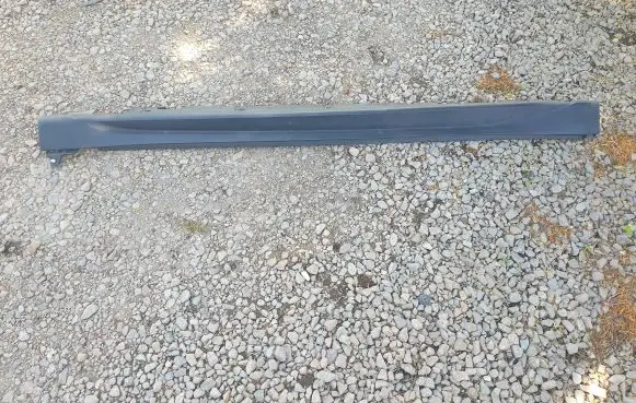 BMW X1 F48 F49 Side skirt rear trim 7332328