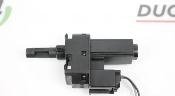 Clutch pedal sensor