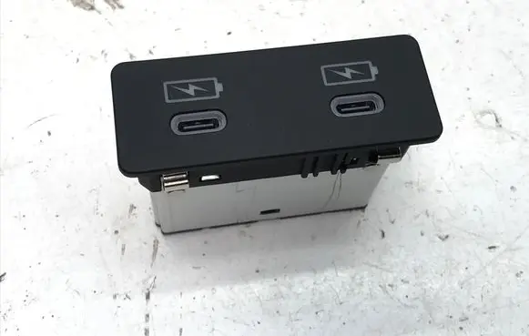 Honda e:Ny1 USB socket connector 8A35031AH01 8A350-31A-H01