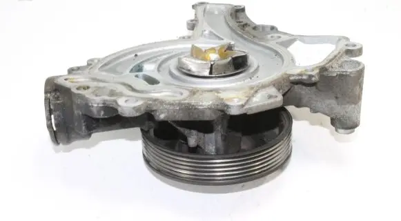Mercedes-Benz SLK R171 Water pump R2722010001