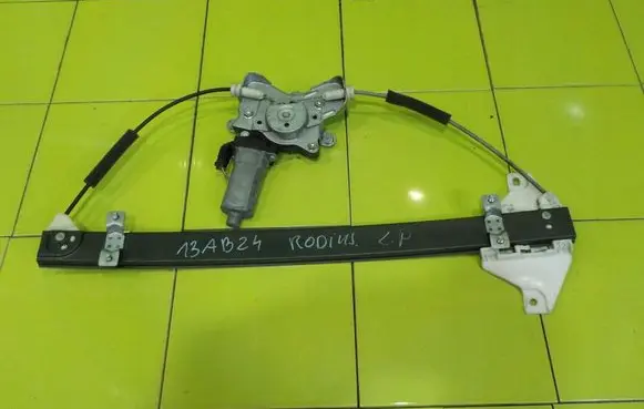 SsangYong Rodius Front door window regulator with motor PRZOD