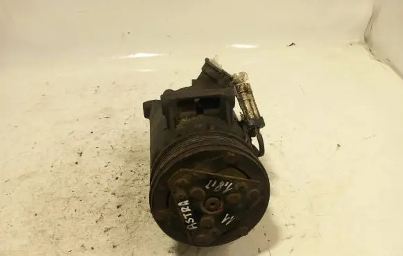 Opel Zafira B Air conditioning (A/C) compressor (pump) 13322147 10031110304A 401351439