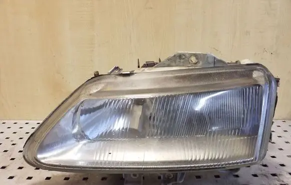 Renault Espace III Headlight/headlamp 13996500LI