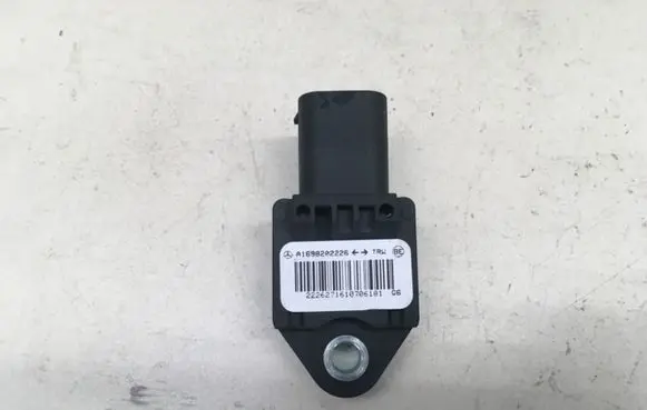 Mercedes-Benz A W169 Airbag deployment crash/impact sensor A1698202226