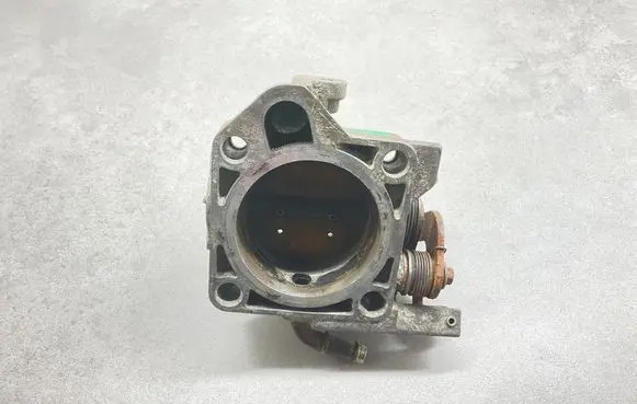 Ford Explorer Throttle valve 98TFAA 092299