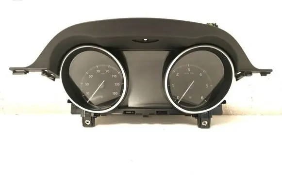 Land Rover Discovery Sport Speedometer (instrument cluster) LR0044002