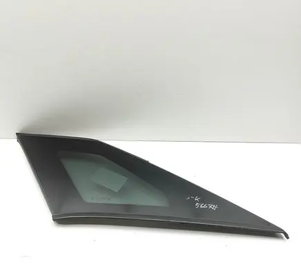 Peugeot 3008 II Rear side window 9810727680