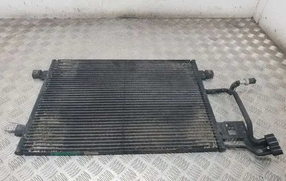 Volkswagen PASSAT B5 A/C cooling radiator (condenser) 8D0260401G