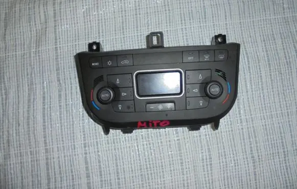Alfa Romeo Mito Climate control unit