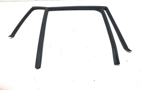 BMW X3 F25 Rubber seal rear door window/glass 7205754 51357311264