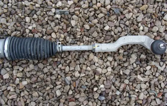 Renault Clio IV Steering tie rod 