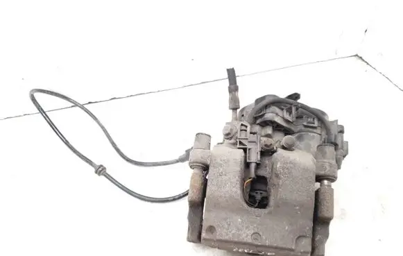 Mercedes-Benz C W205 Rear brake caliper A2054231698