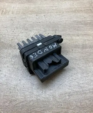 Ford Mondeo Mk III Heater blower motor/fan resistor 6G9T19E624AD