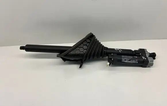 BMW 4 F36 Gran coupe Tailgate strut 7330628