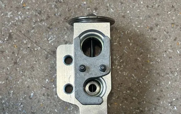 Audi A7 S7 4G Air conditioning (A/C) expansion valve 4G0820181A