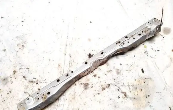 Honda FR-V Front bumper cross member
