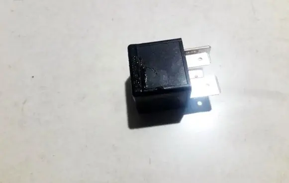 Volvo S60 Other relay 9441158 v23134-j52-x346