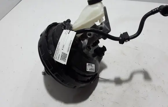 Volvo XC90 Brake booster 31445747
