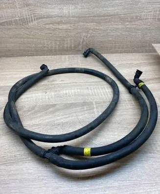 Volkswagen PASSAT B6 Headlight washer hose/pipe 300712042