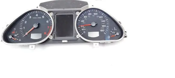 Audi A6 S6 C6 4F Speedometer (instrument cluster) 4F0920983M