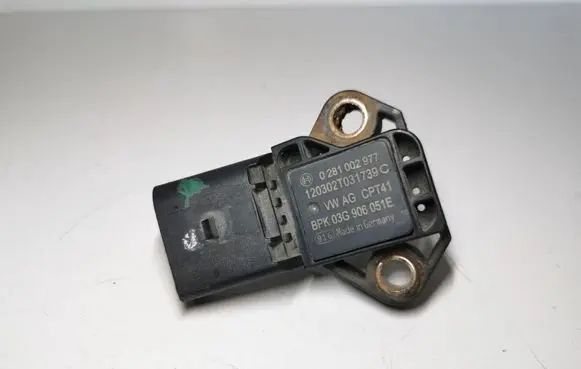 Volkswagen Caddy Air pressure sensor 03G906051E 0281002977