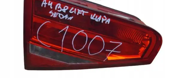 Audi A4 S4 B8 8K Tailgate rear/tail lights 8K5945093AA