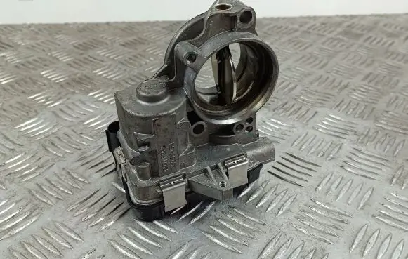 Jeep Cherokee Throttle valve 55258454