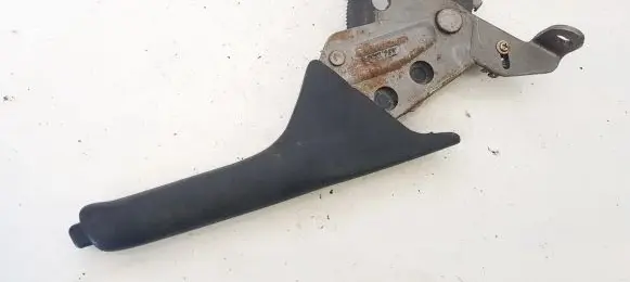 Handbrake/parking brake lever assembly