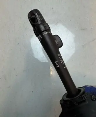 Chevrolet Blazer Indicator stalk 213213