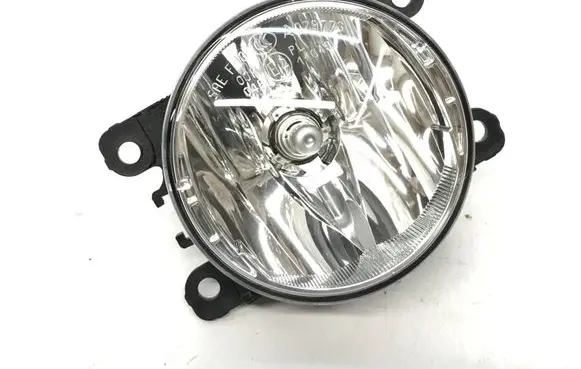 Renault Master IV Front fog light 261505474R
