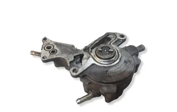 Volkswagen PASSAT B5 Vacuum pump 038145209A