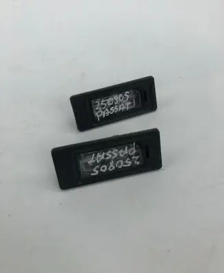 Volkswagen PASSAT B8 Number plate light 5na943021