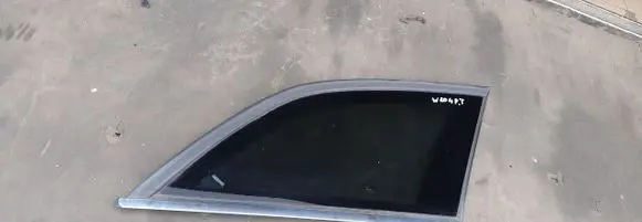 Mercedes-Benz C W204 Rear side window 2009R