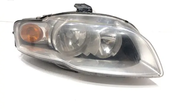 Audi A4 S4 B7 8E 8H Headlight/headlamp 8E0941004AJ