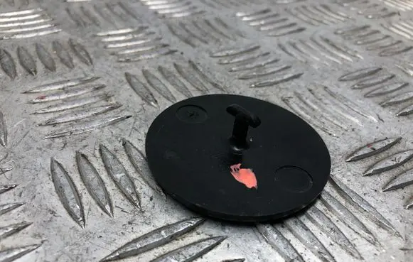 BMW 5 E60 E61 Floor mat clip fixing clamp 91566093 10648011