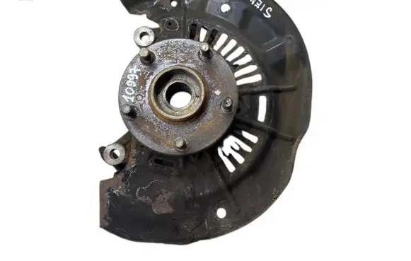 Toyota Sienna XL30 III Front wheel hub spindle knuckle