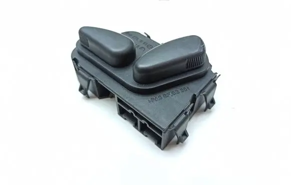 Mercedes-Benz C W203 Seat control switch 2108213851 03462815