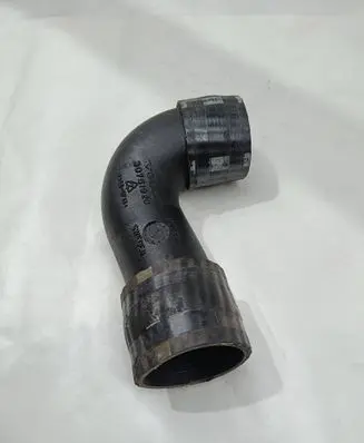 Volvo XC70 Intercooler hose/pipe 30751920 Y0001471B