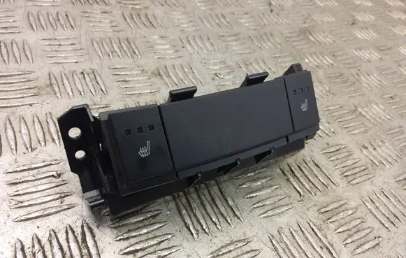 Lexus NX Seat heating switch 75J243