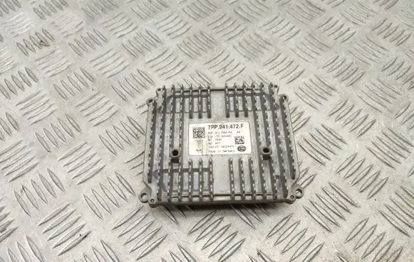 Audi A8 S8 D4 4H LED ballast control module 7PP941472F