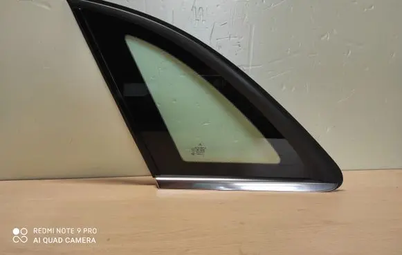Mercedes-Benz B W246 W242 Rear side window A2466700512 A2466730383