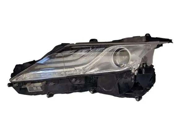 Toyota Camry Headlight/headlamp 8118533D71