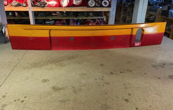 Opel Astra F Tailgate trim