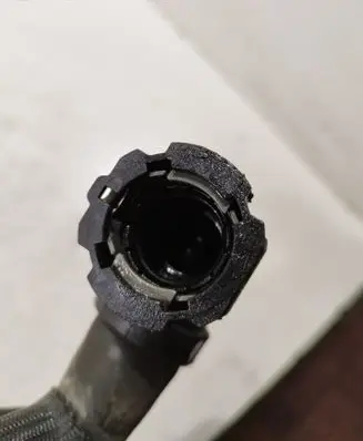 Peugeot 5008 Engine coolant pipe/hose