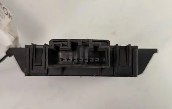 Volkswagen Touareg I Alarm control unit/module 7L0907719 510190351 H03S0018