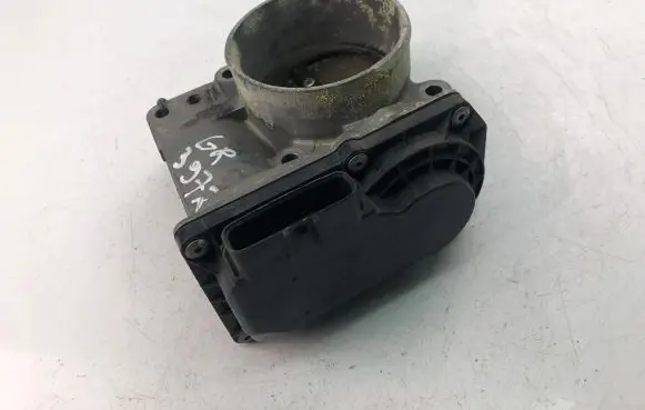 Volvo S80 Throttle valve 30711551