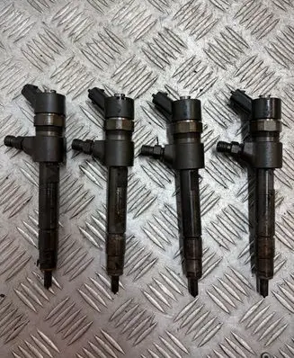 Opel Astra H Fuel injectors set 0445110276